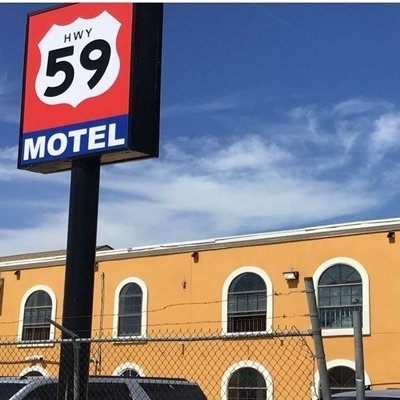 hwy-59-motel-1.jpeg