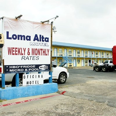 loma-alta-motel-1.jpg