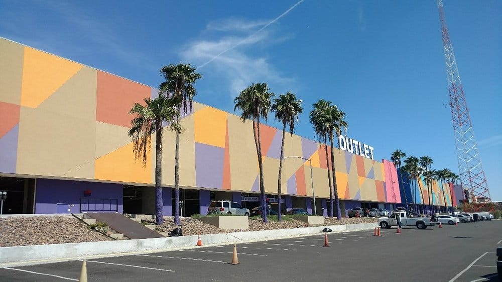 The outlets shoppes at Laredo