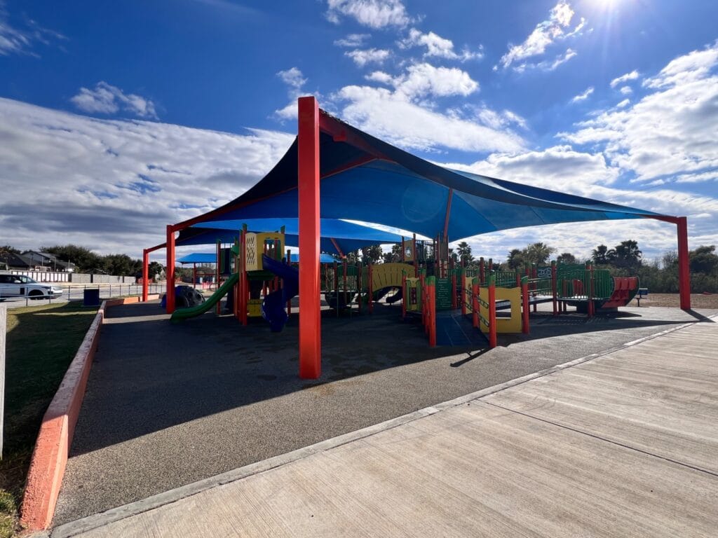 2915_17928_MTc5MjheNl4yMTU=_143_IMG_9206