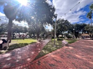 SanAgusti nPlaza Laredo